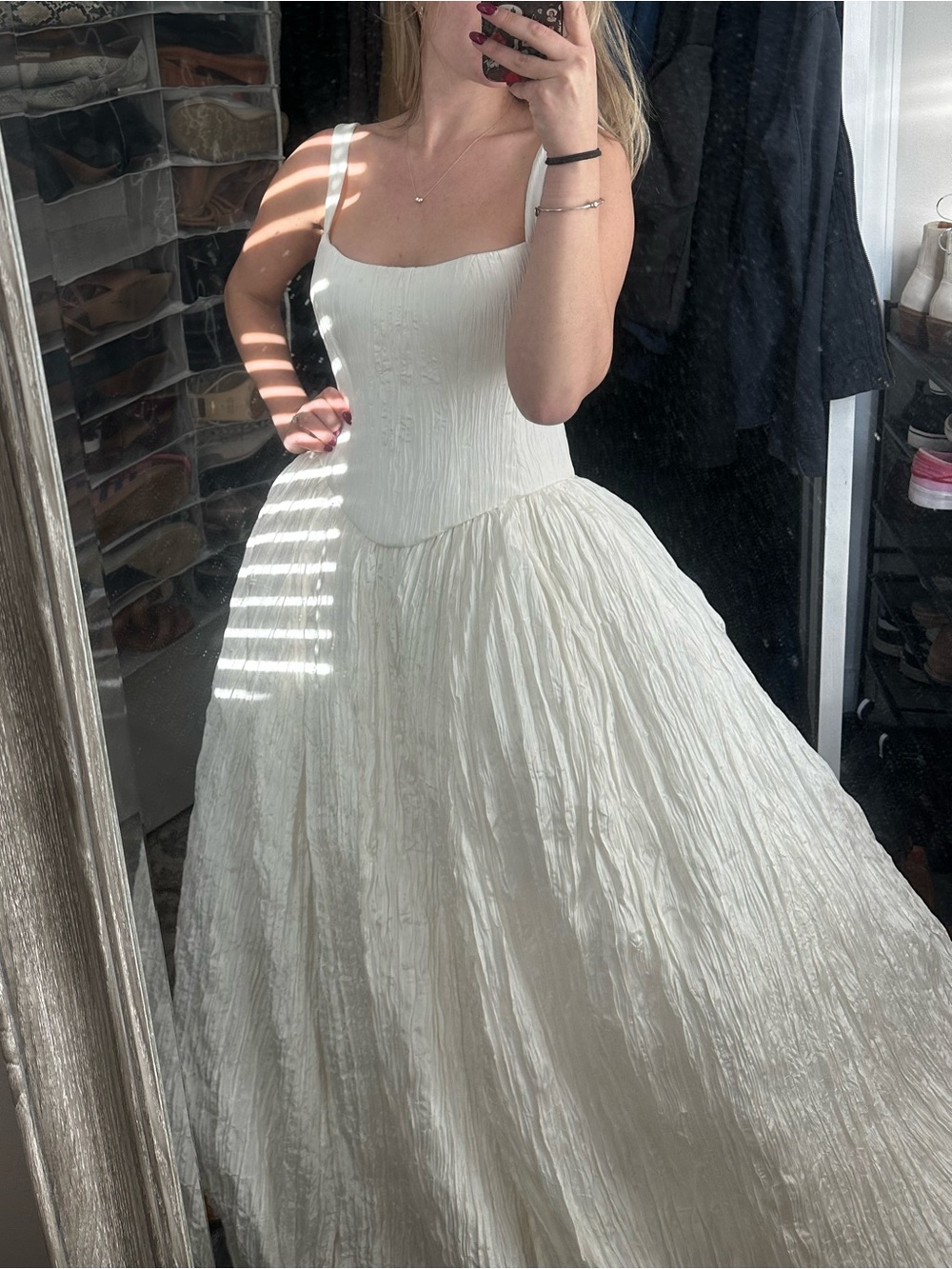 Jenny Yoo Aria Crinkled Wedding Dress NWT - Picture 7 of 10